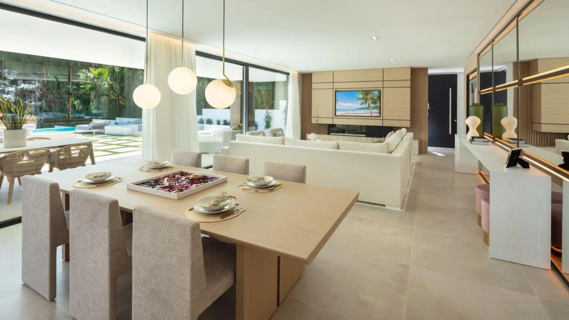 Vacation Marbella I Villa Almost Heaven, New Built Villa, Rooftop Jacuzzi, Infinity Heated Pool